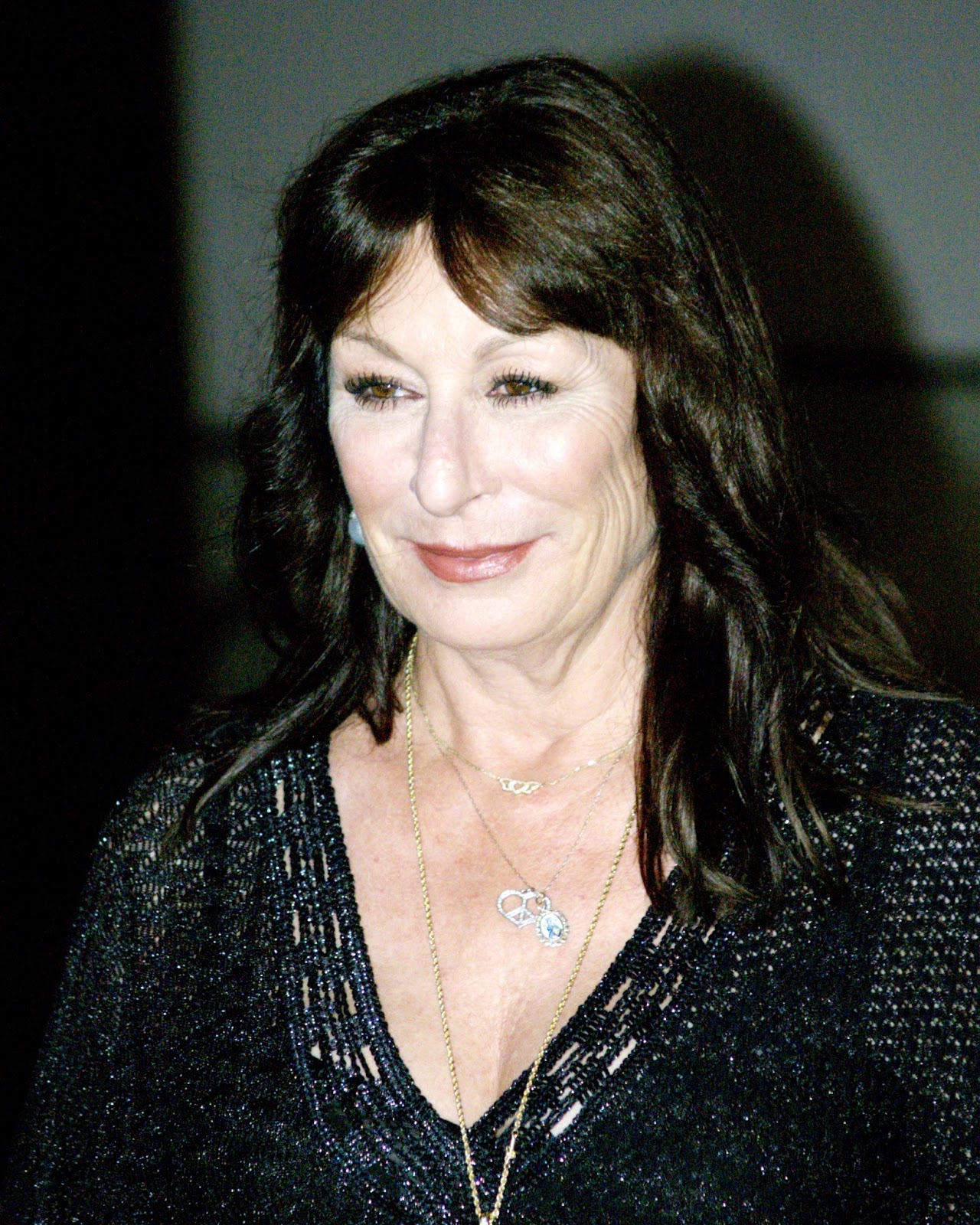 Anjelica Huston Net Worth