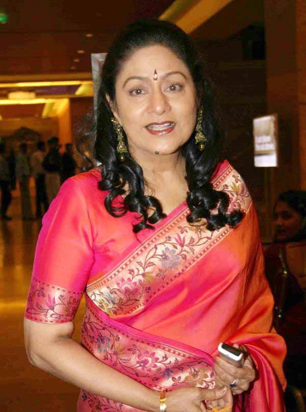 Aruna Irani Net Worth