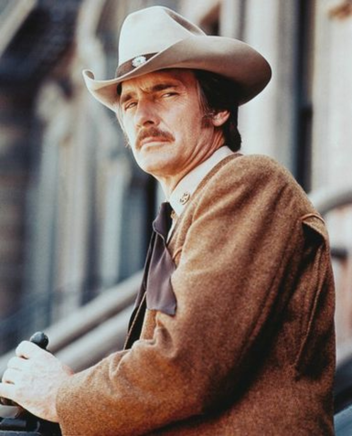 Dennis Weaver Net Worth