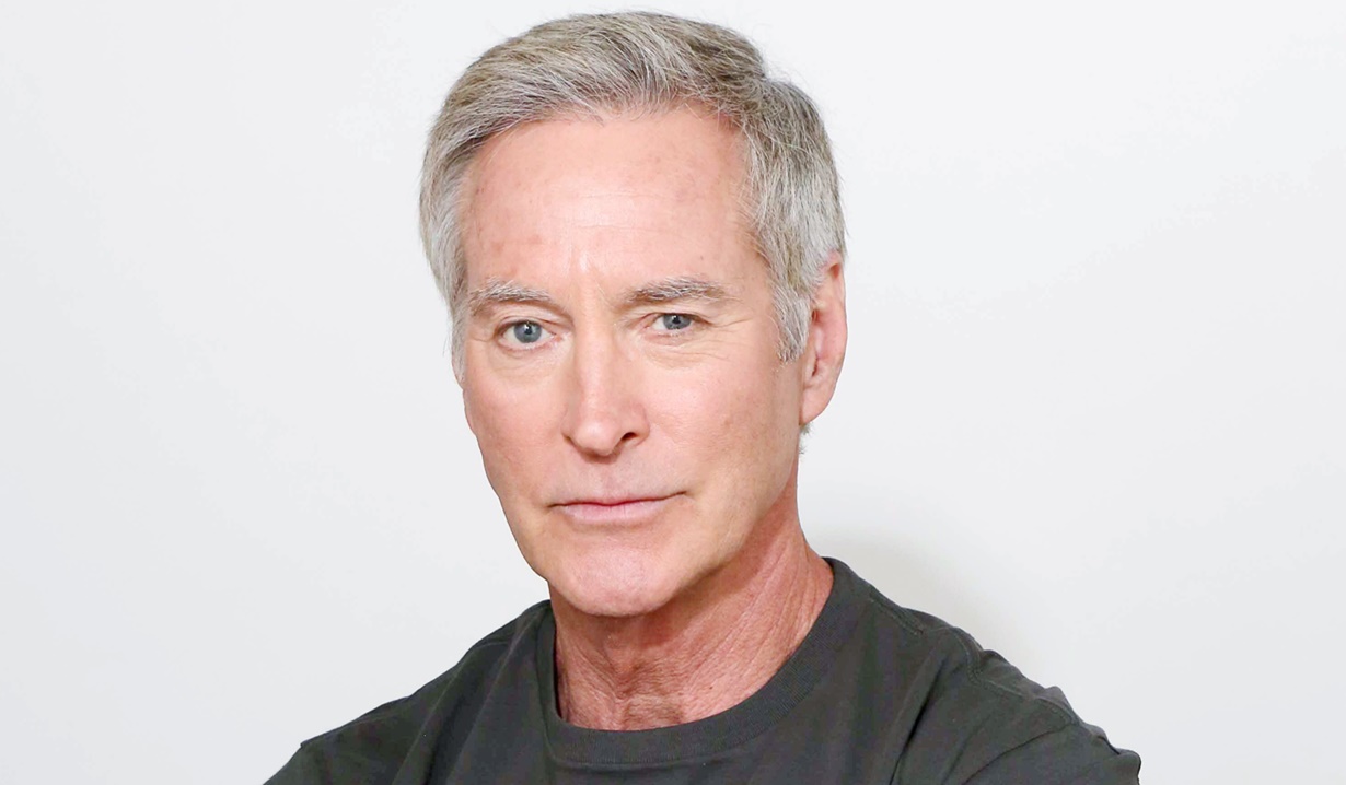 Drake Hogestyn Net Worth