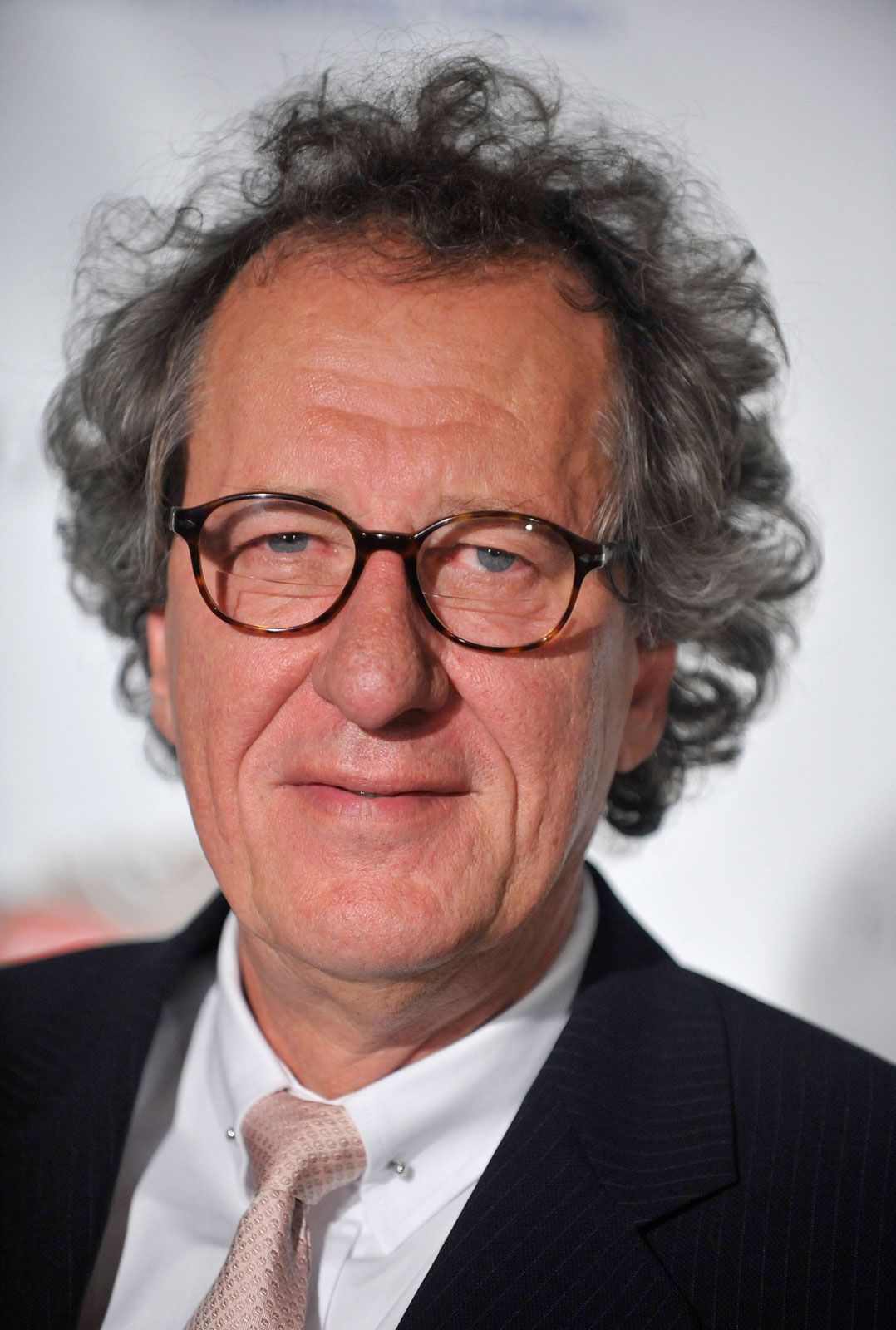 Geoffrey Rush Net Worth