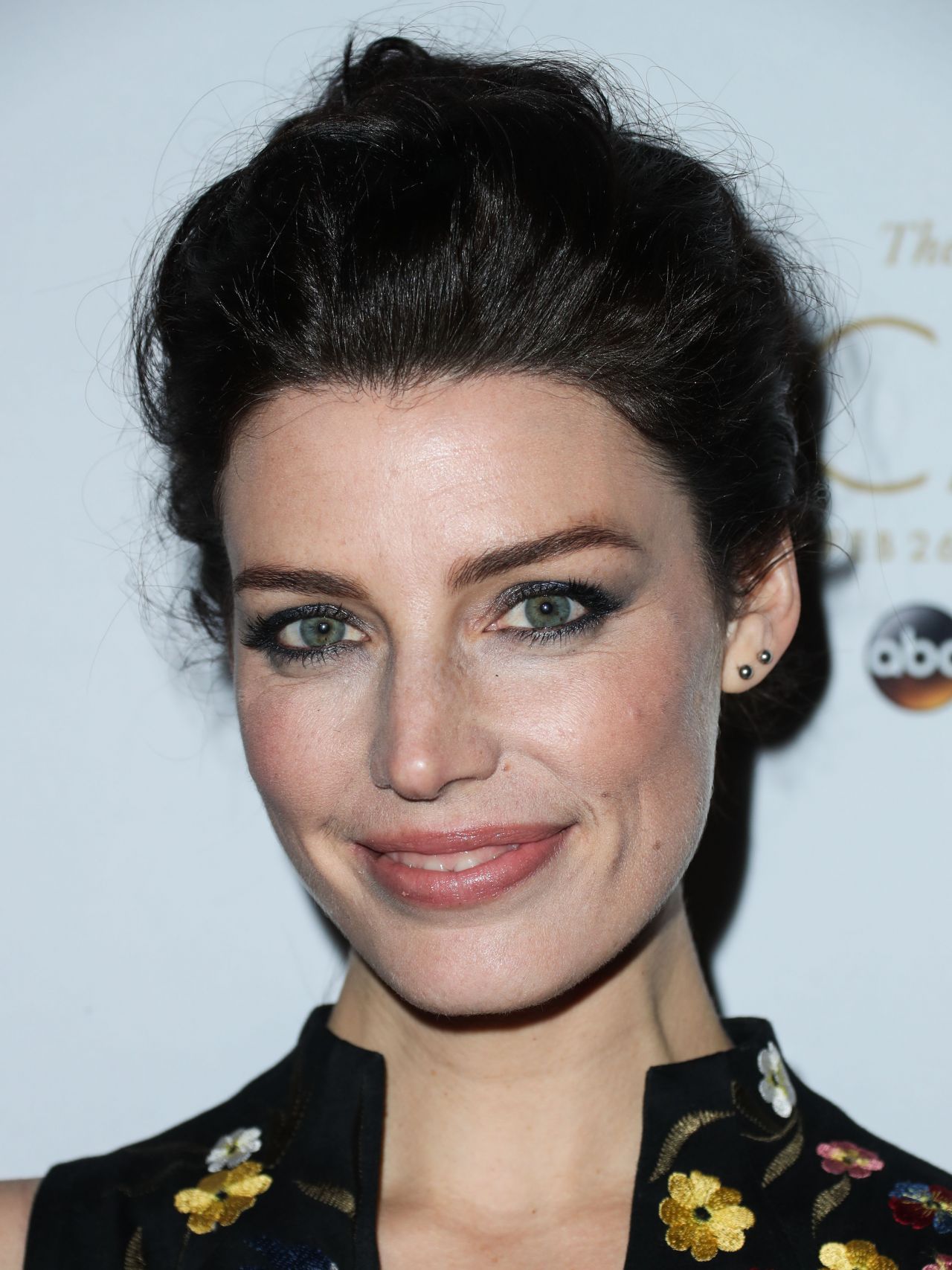 Jessica Pare Net Worth