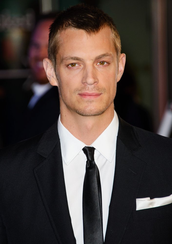 Joel Kinnaman Net Worth