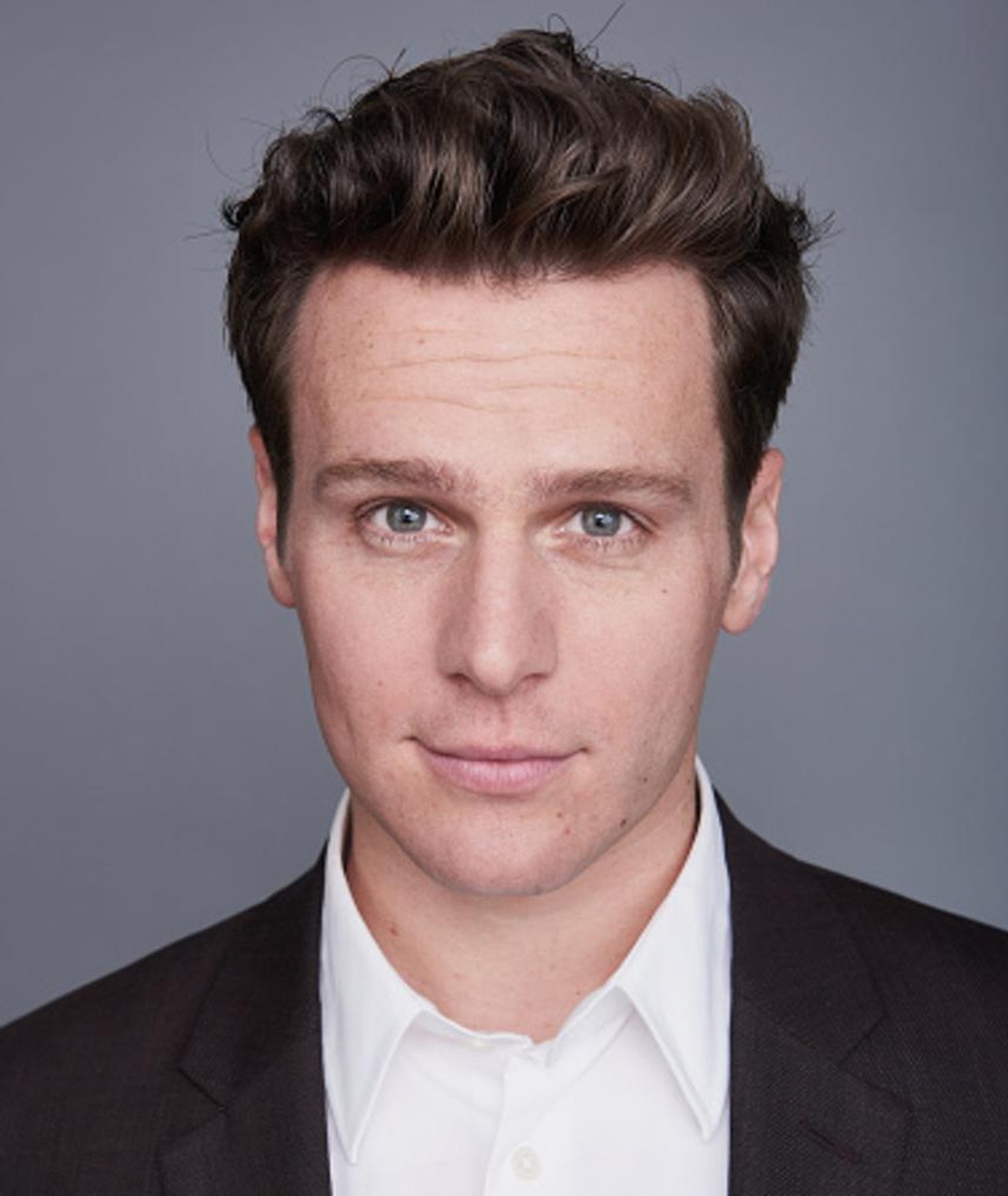 Jonathan Groff Net Worth