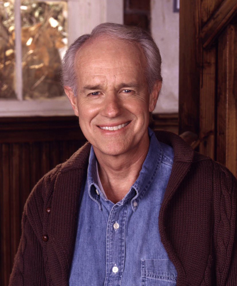 Mike Farrell Net Worth