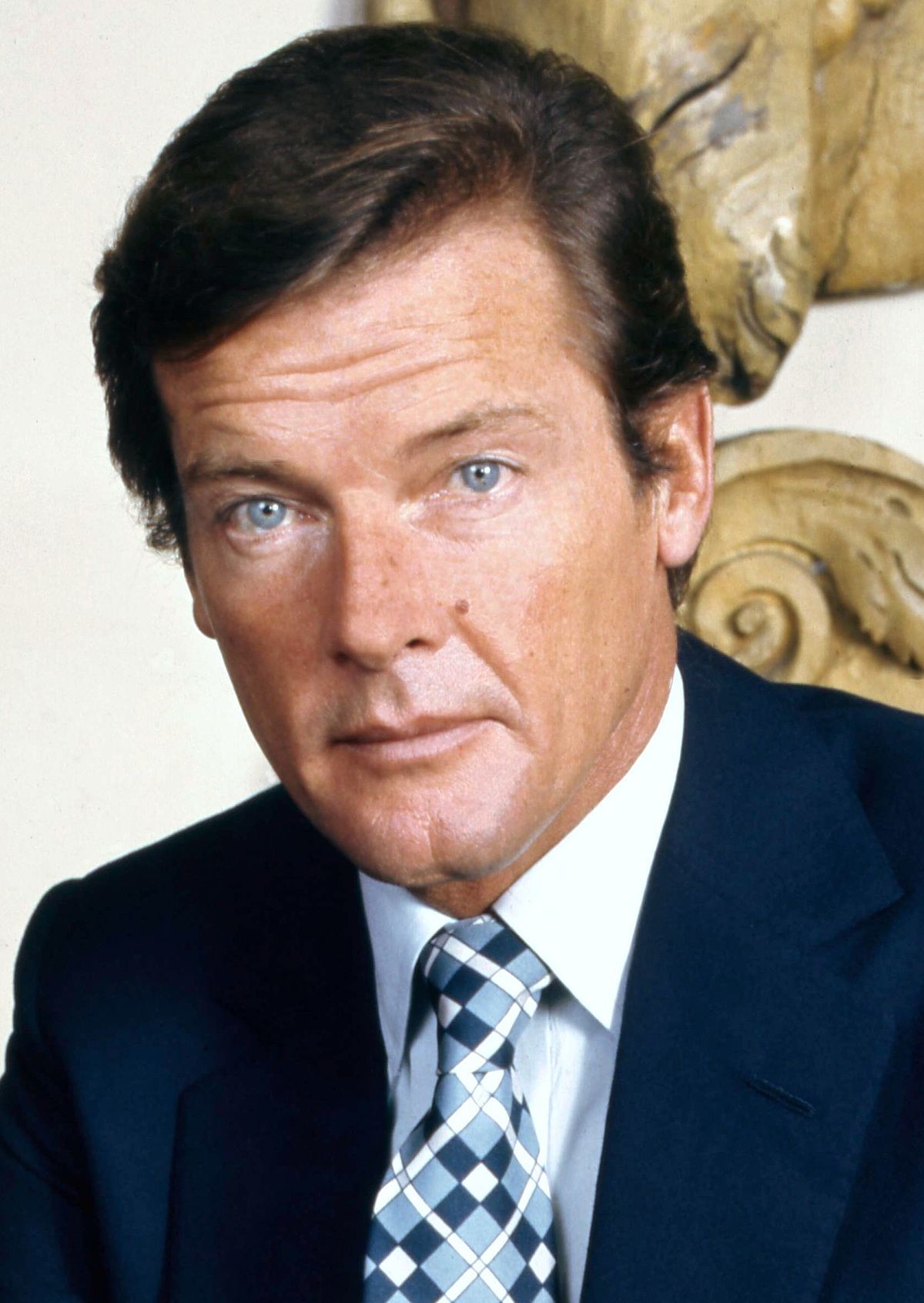 Roger Moore Net Worth