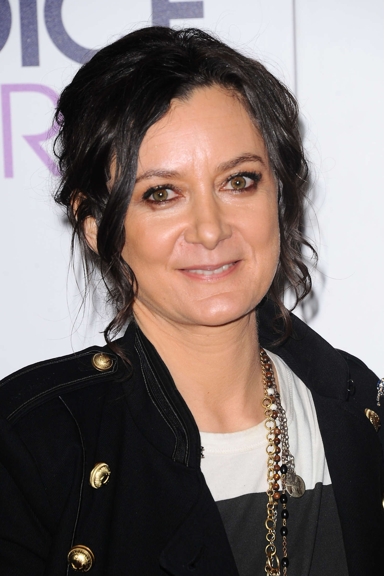 Sara Gilbert Net Worth