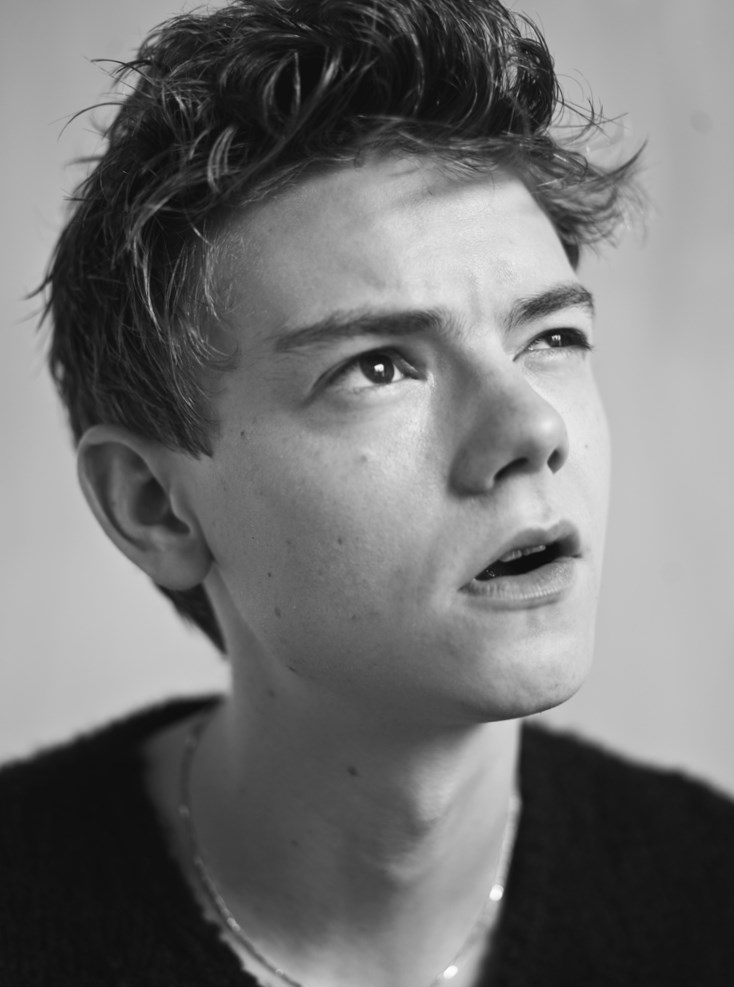 Thomas Sangster Net Worth