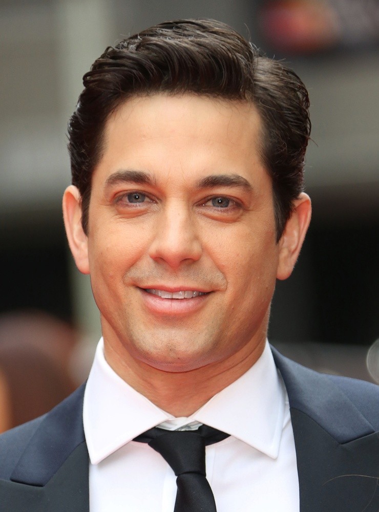 Adam Garcia Net Worth