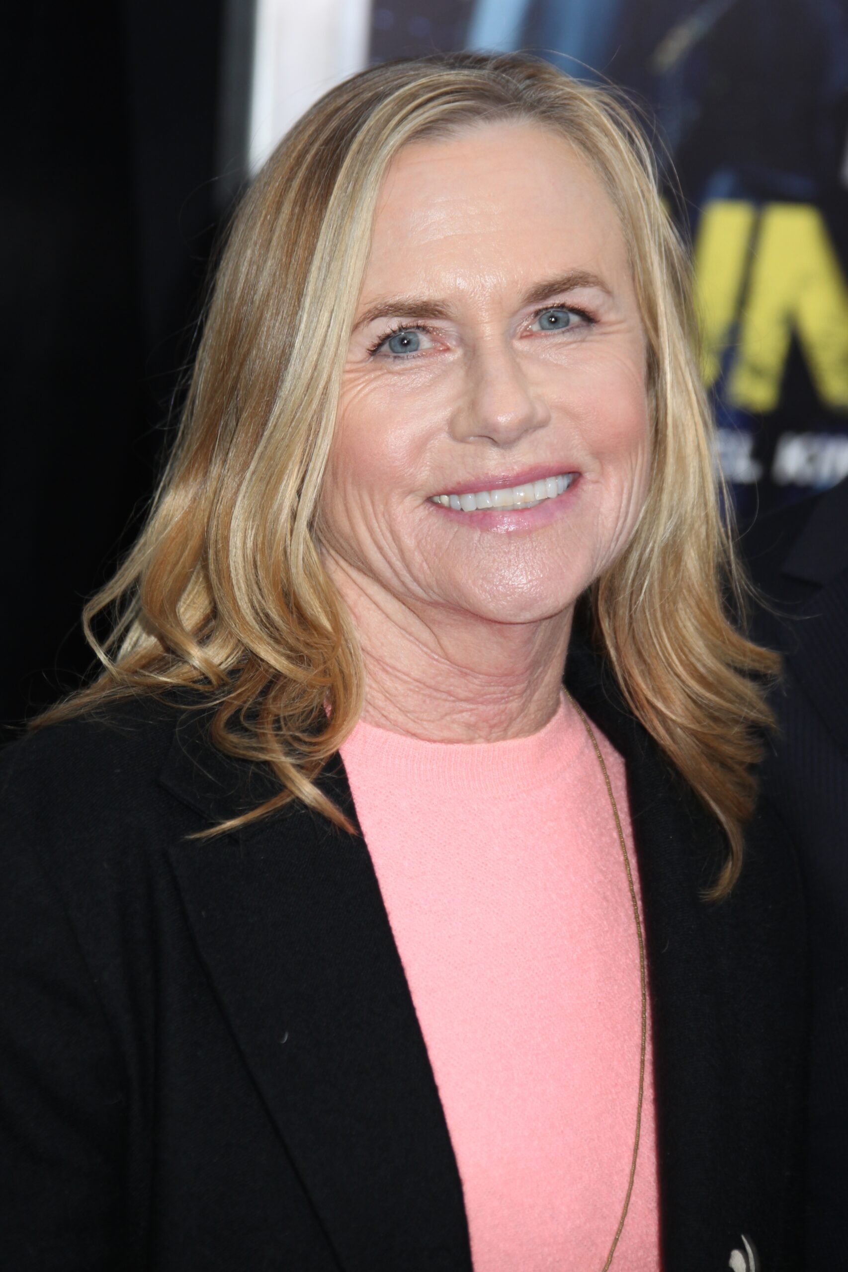 Amy Madigan Net Worth