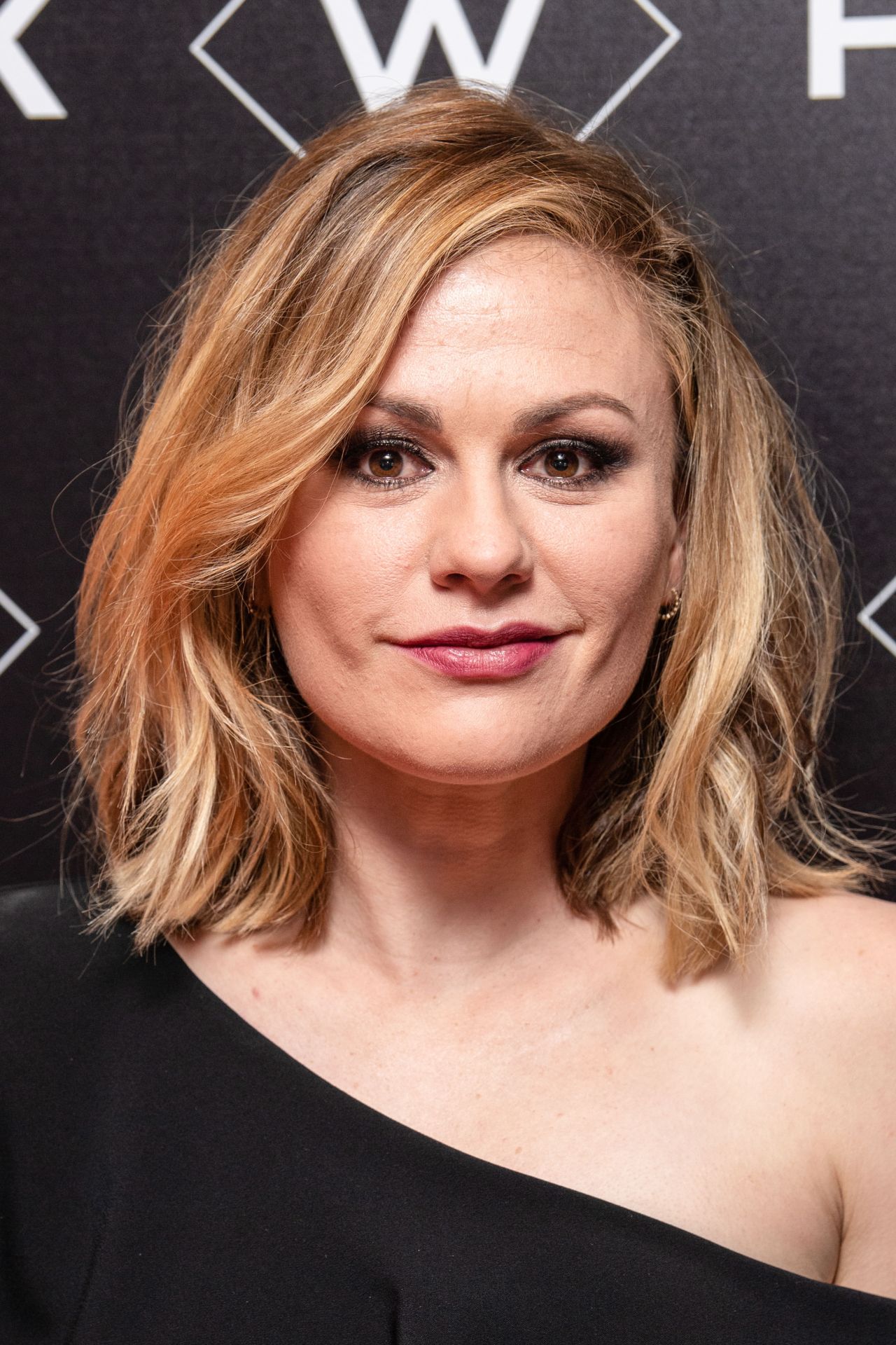 Anna Paquin Net Worth