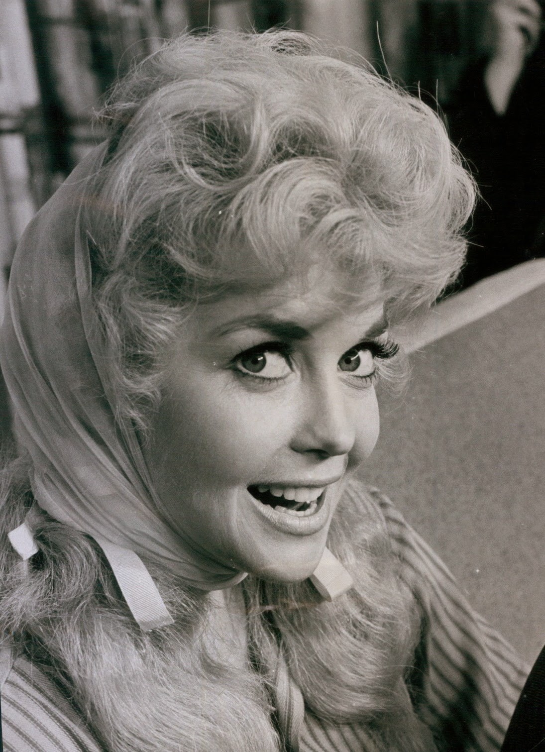 Donna Douglas Net Worth