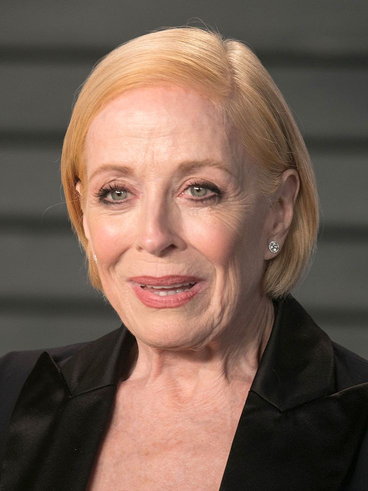 Holland Taylor 2 Net Worth