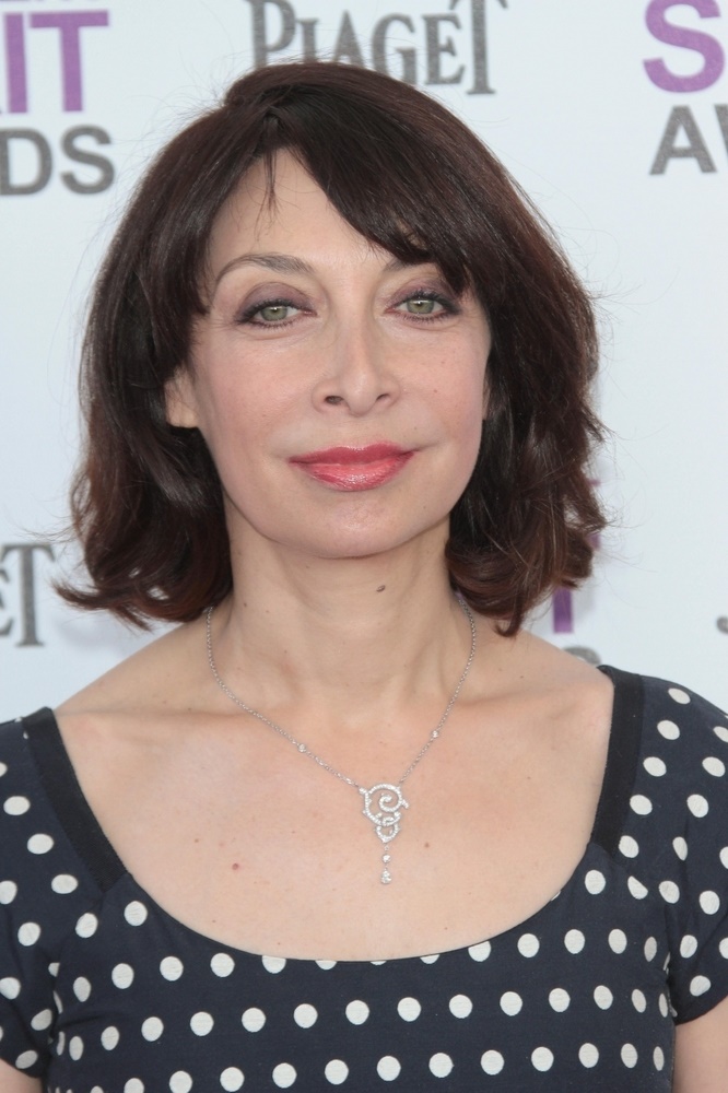 Illeana Douglas Net Worth