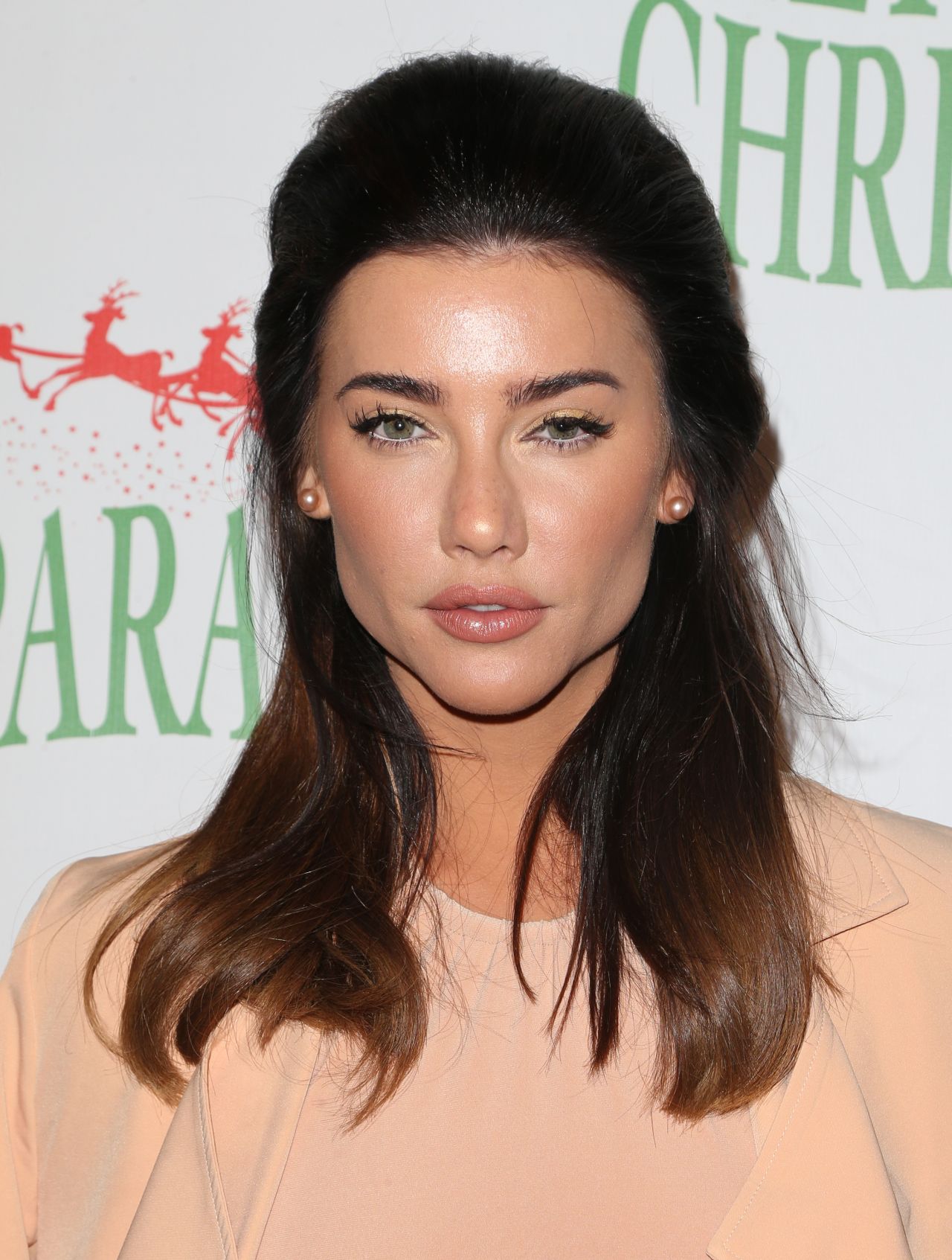 Jacqueline Macinnes Net Worth