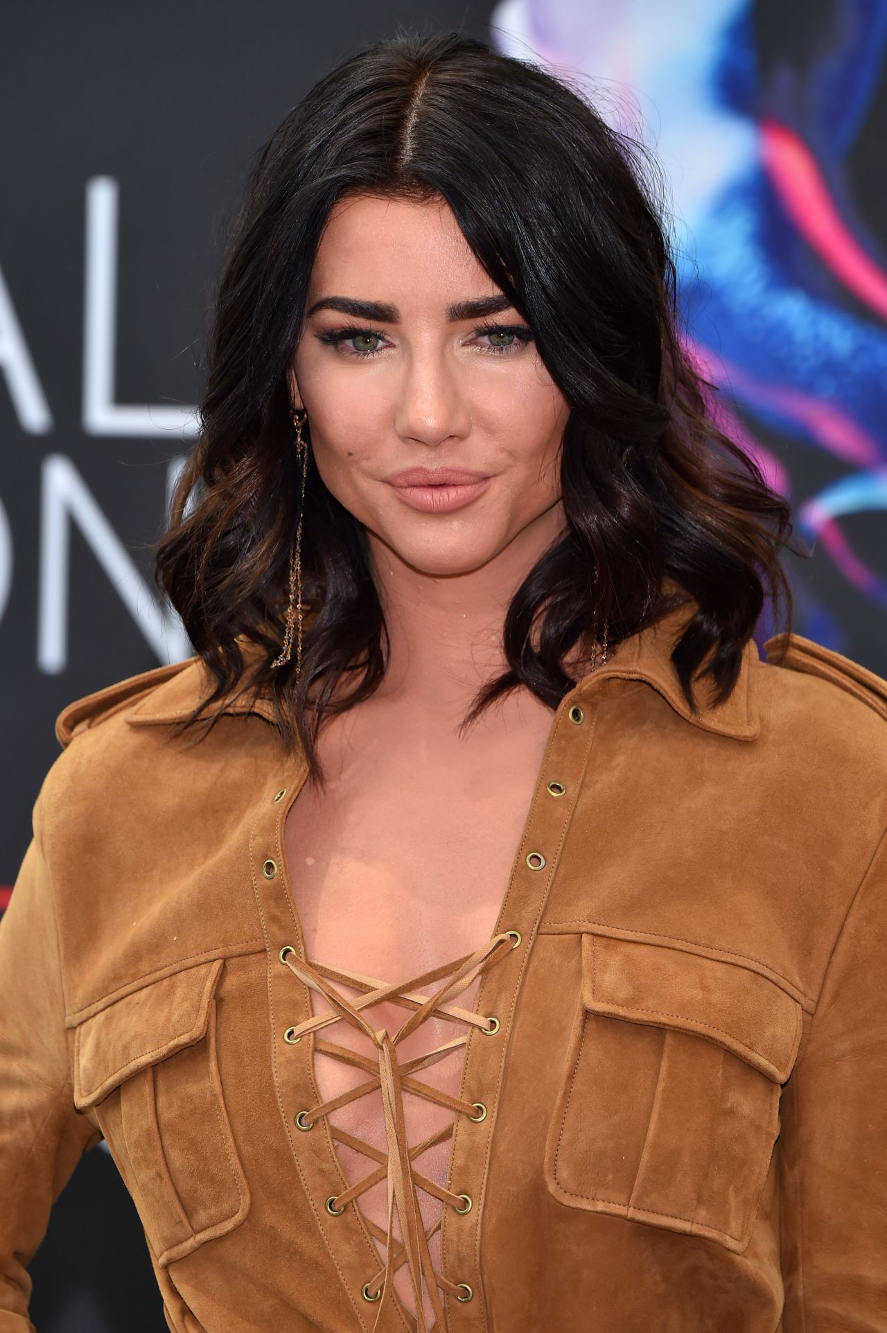 Jacqueline Macinnes Net Worth