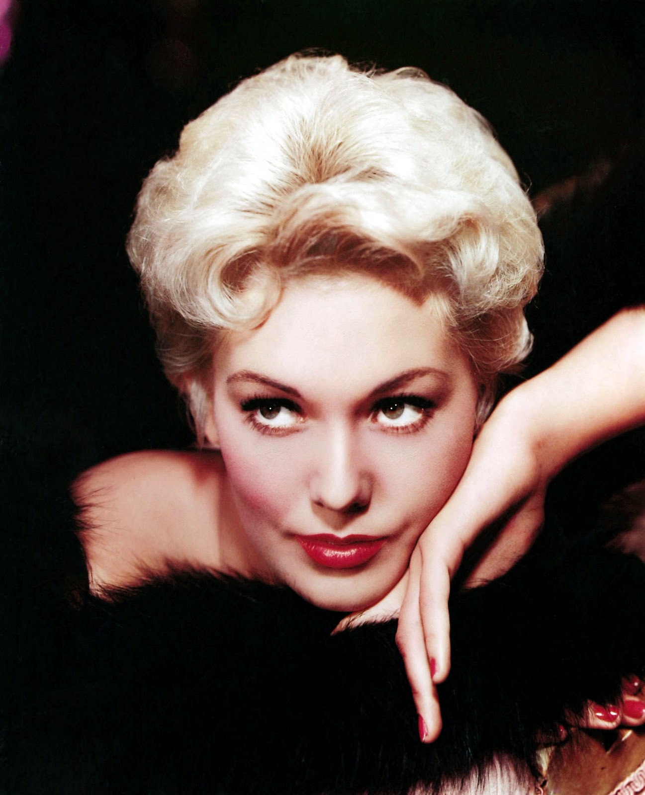 Kim Novak Net Worth