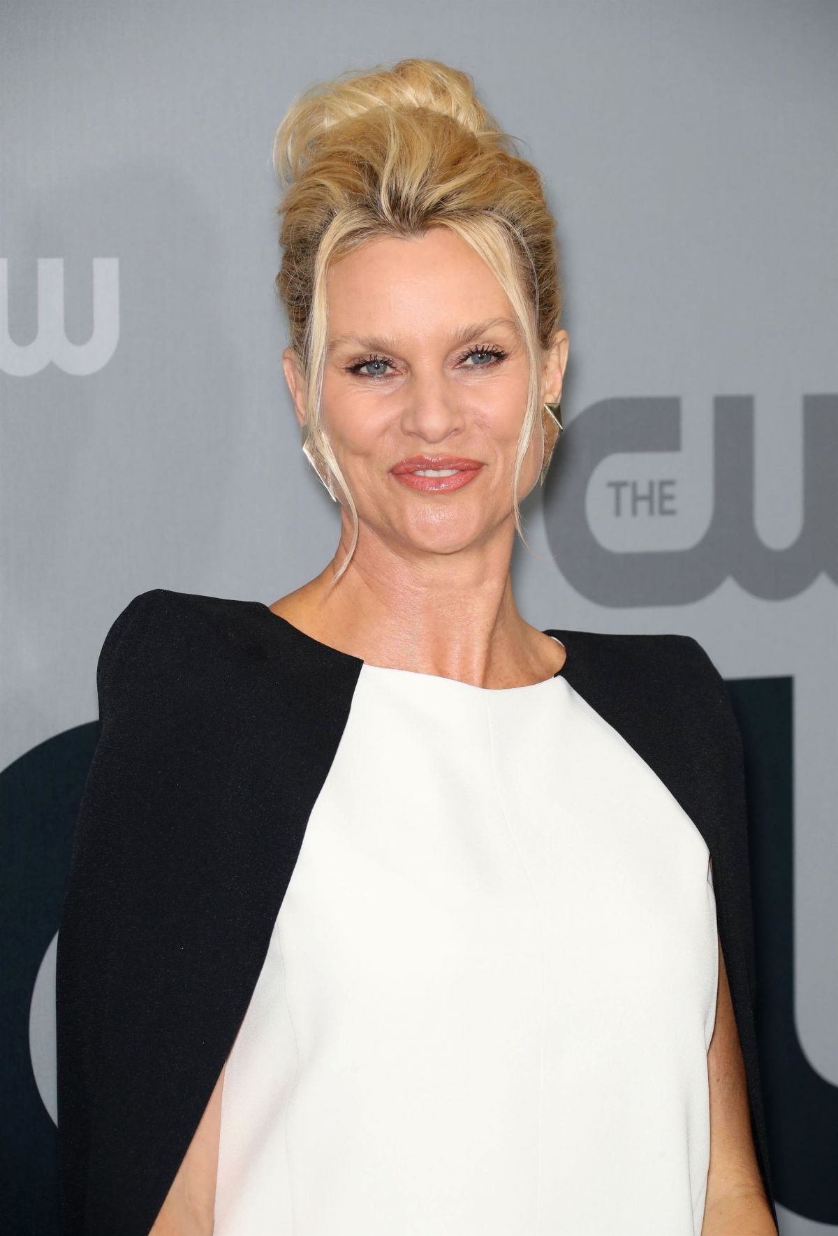 Nicollette Sheridan Net Worth