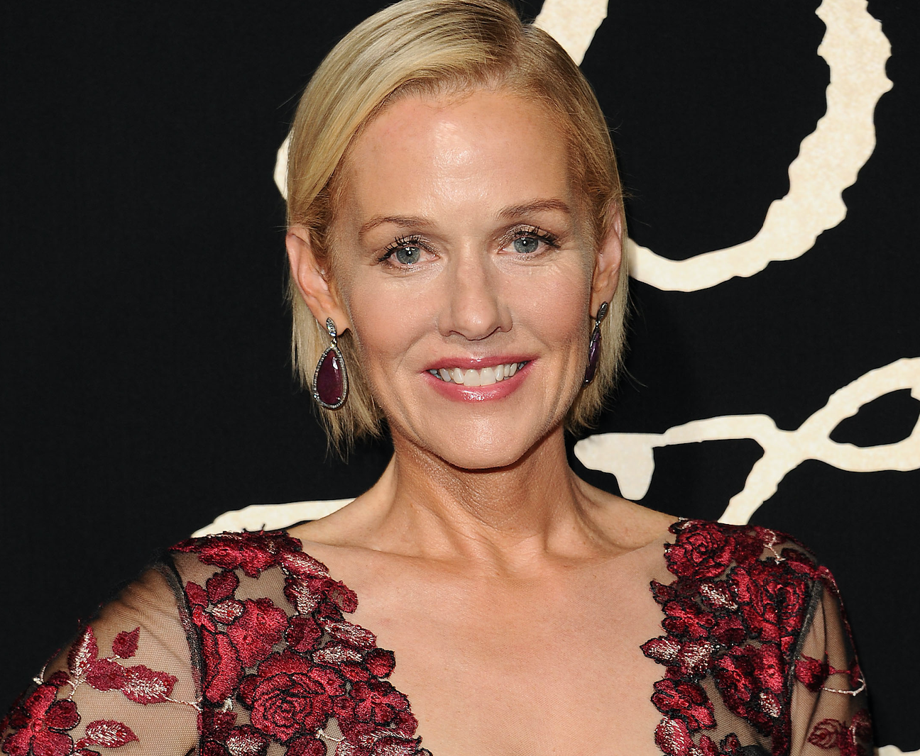Penelope Ann Miller Net Worth