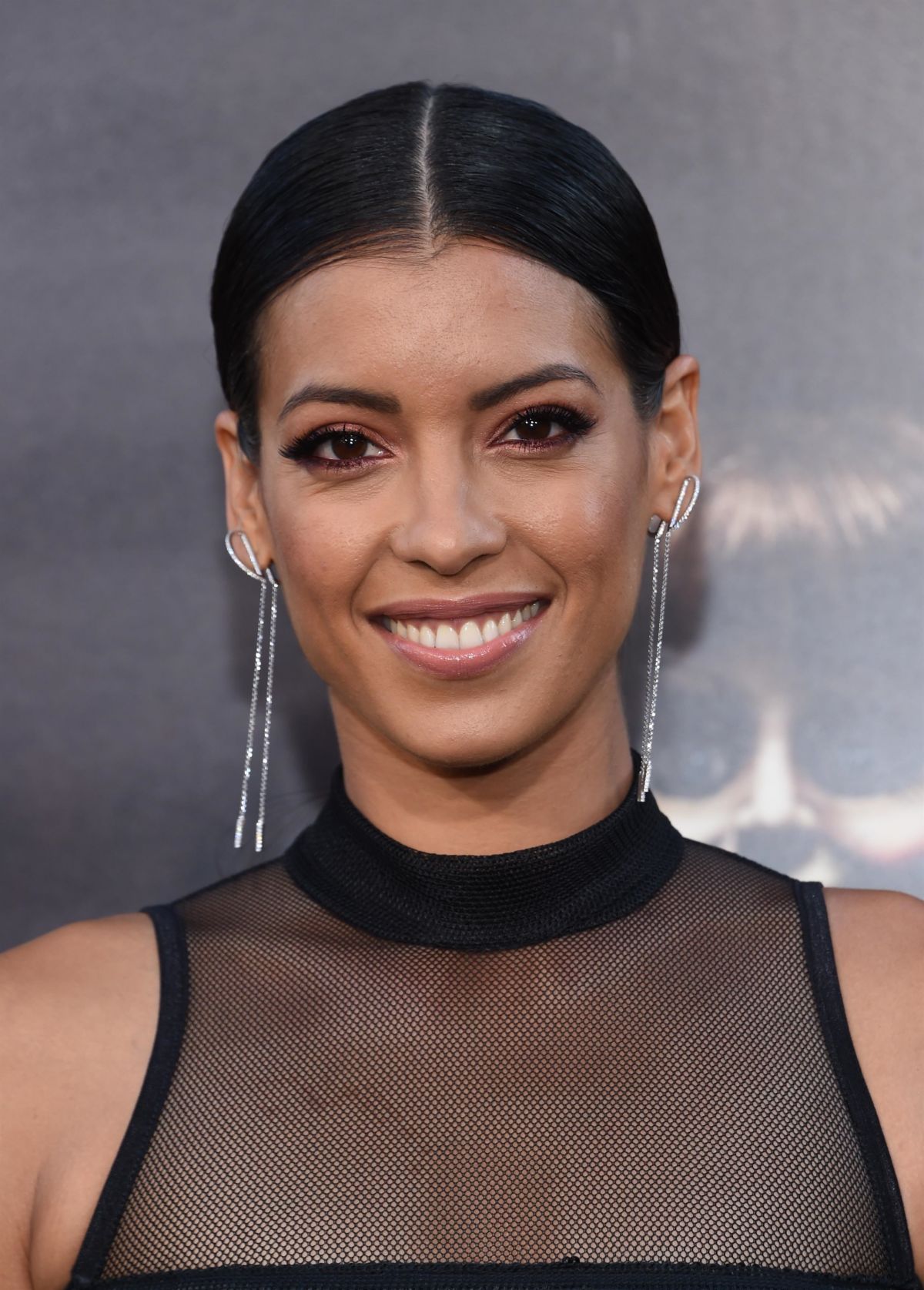 Stephanie Sigman Net Worth